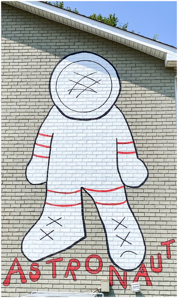 Astronaut mural